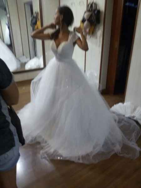 A 1° que coloco um vestido de noiva - 3