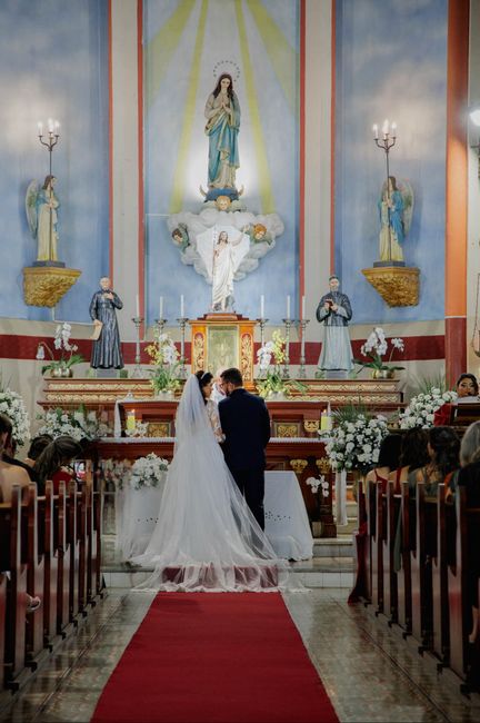Colocar ou não decoração na igreja católica? 4