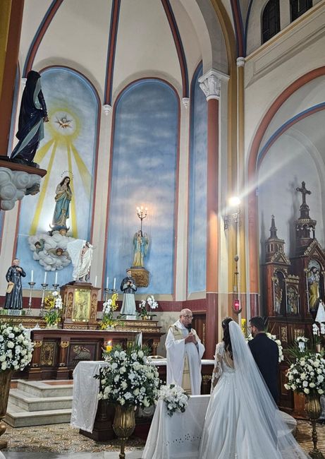 Colocar ou não decoração na igreja católica? 5
