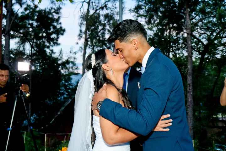 Casamentos reais 2022: a foto do beijo 💋 - 1