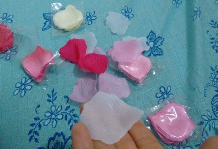 Pétalas para a passarela e para as forminhas dos doce