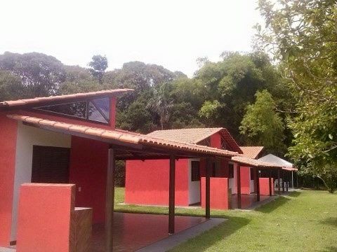 Quartos, aluguei um pra bagunça e pra me arrumar