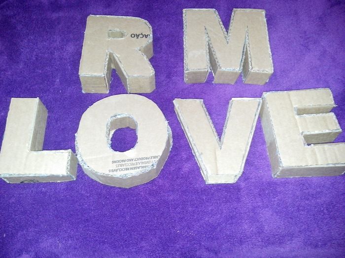 DIY - Letras de Papelão