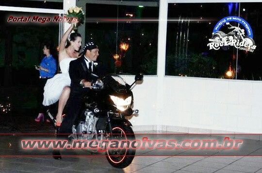 Tem algum casal motoqueiro aí? - 2
