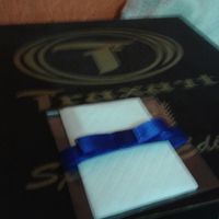 as minhas lágrimas de alegria que meu noivo está fazendo. ..