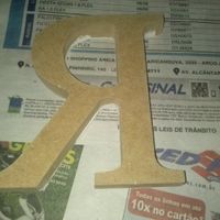 Iniciais em MDF