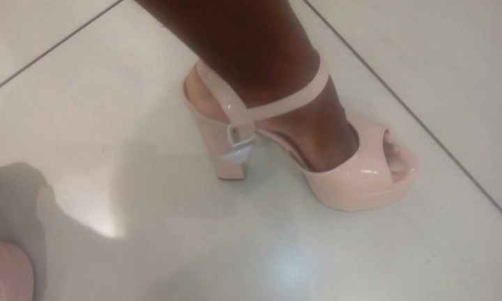 Que cor será seu sapato? - 2