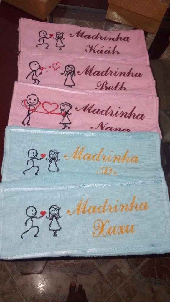 toalhas bordadas por mim
