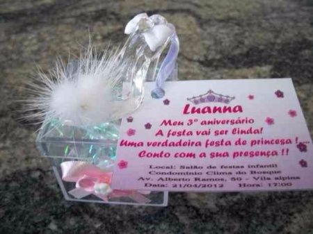 Lembrancinha de aniversário ou chá de lingerie