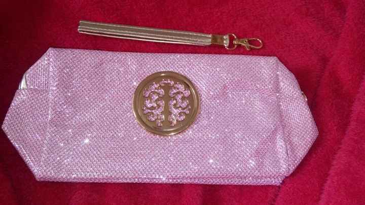 Necessaire