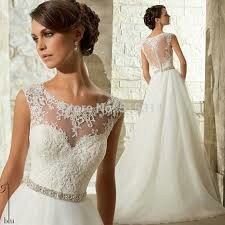 Alguém tem algum estilo de vestido de noiva para casamento de dia? - 3