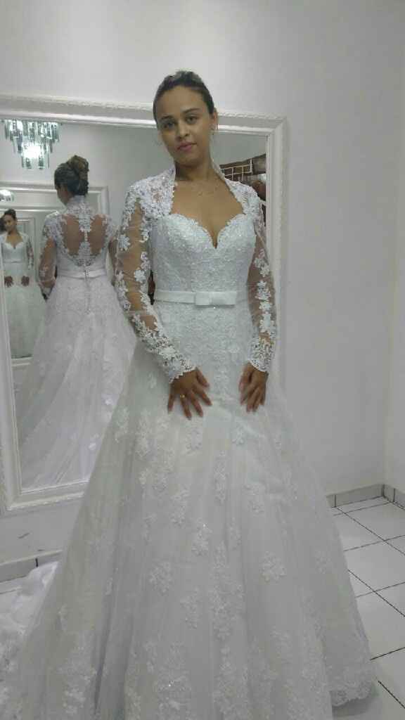 Provando o vestido - 1