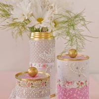 Com rendas e detalhes
