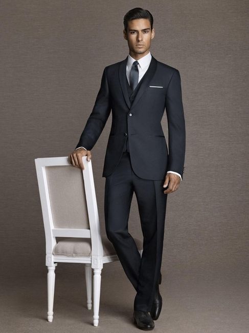 Modelo de ternos  e tight perfeitos para homens - 4