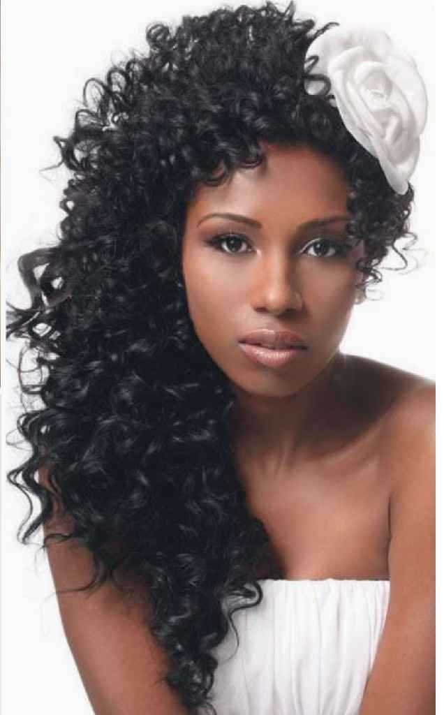  Penteados para noivas negras cacheadas - 10