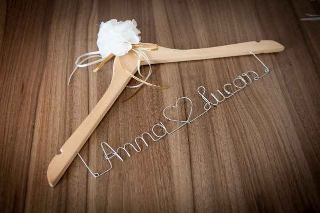 Cabides personalizados de arame