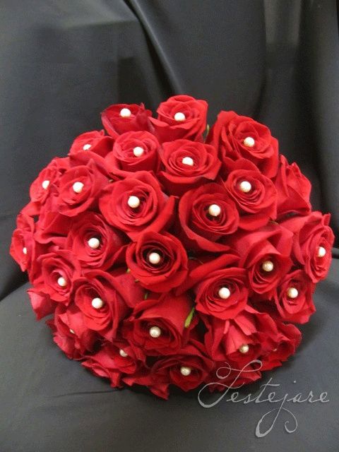 Buque vermelho