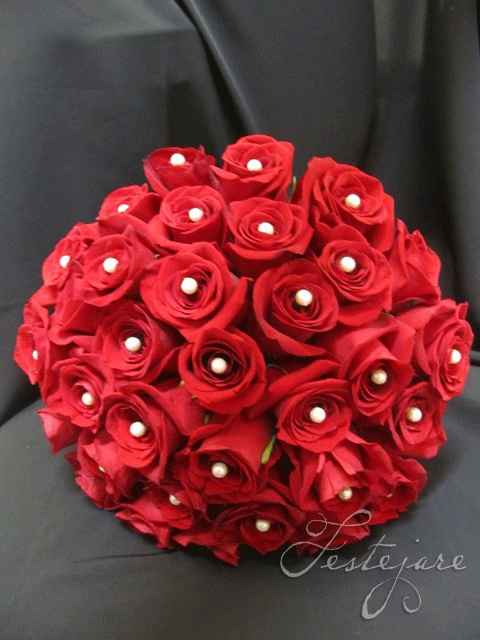 Buque vermelho