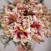 Bouquet artificial ou Natural?