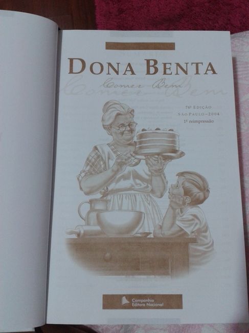Tem varias dicas de como montar a sua cozinha com os utensílios corretos sem contar que tem muitaaaa