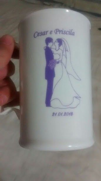 Caneca branca - casal de noivos