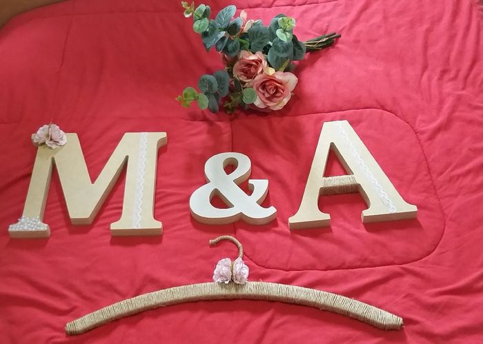 diy - Cabide, letras mdf e buquê para pré wedding 4