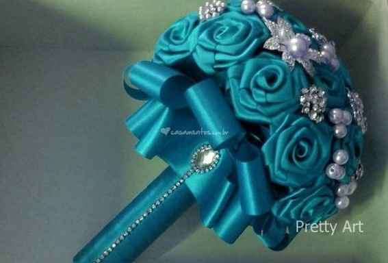 MUITO FOFO E LINDO DEMAIS BUQUE AZUL.....................