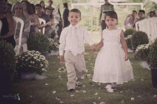 Me ajudemmmm por favor!!! Pajem e Damas! 1
