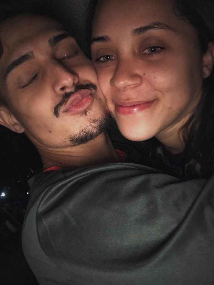 Qual a primeira foto de casal que postou nas redes sociais? - 1