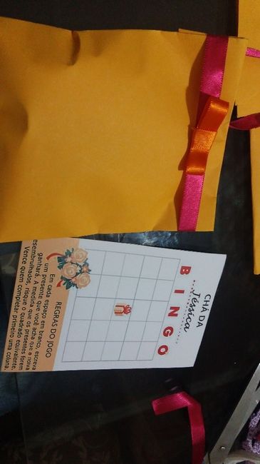 Cartela de bingo e brinde