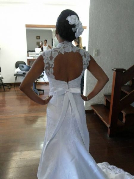 Vestido com renda