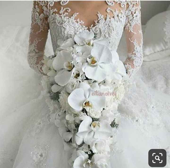 Minha inspiração de Buquê: Cascata de Orquídeas Brancas - 3