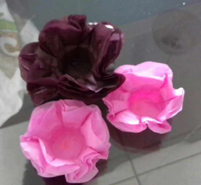 Dih forminhas de doce com folha de seda - 3