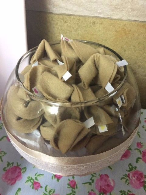 Biscoitinho da sorte em feltro