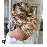 quero meu penteado nesse estilo, acho lindo!