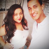 Que a felicidade continue sendo o objetivo principal de nossas vidas! 