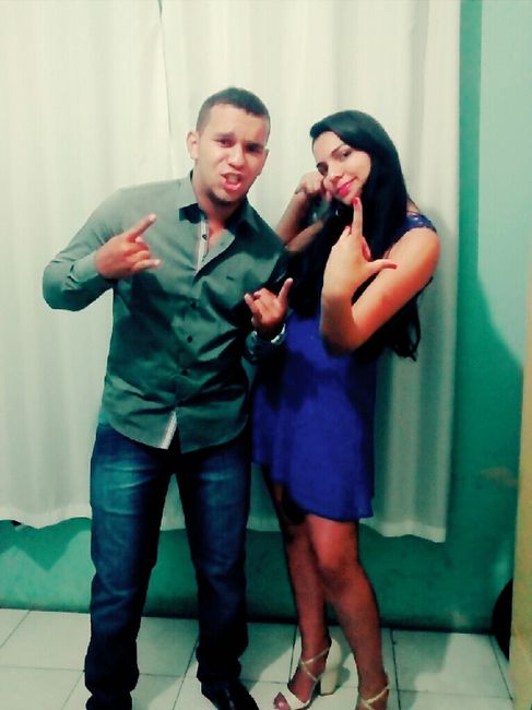 Postem fotos engracados e recentes dos noivinhos!!! - 1