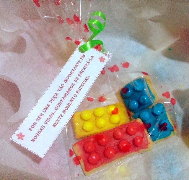 Biscoitinhos já na embalagem e com mensagem