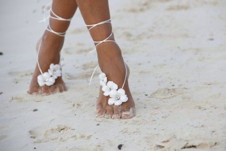 QUAL SAPATO USAR EM UMA CERIMÔNIA DE PRAIA?
