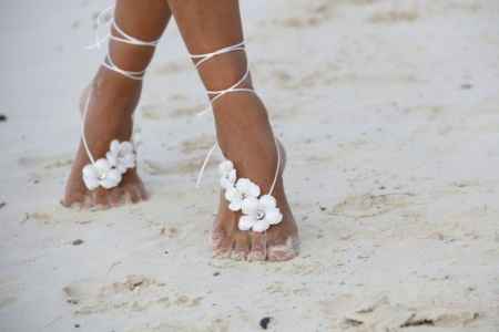 QUAL SAPATO USAR EM UMA CERIMÔNIA DE PRAIA?