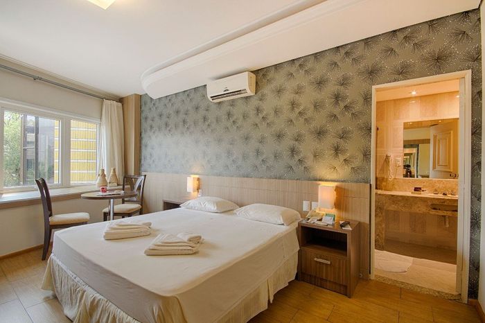 Continental inn