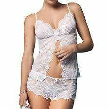 Lingerie de nupcias