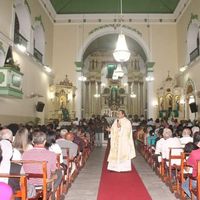 Vamos mostrar o local da cerimônia religiosa, - 3