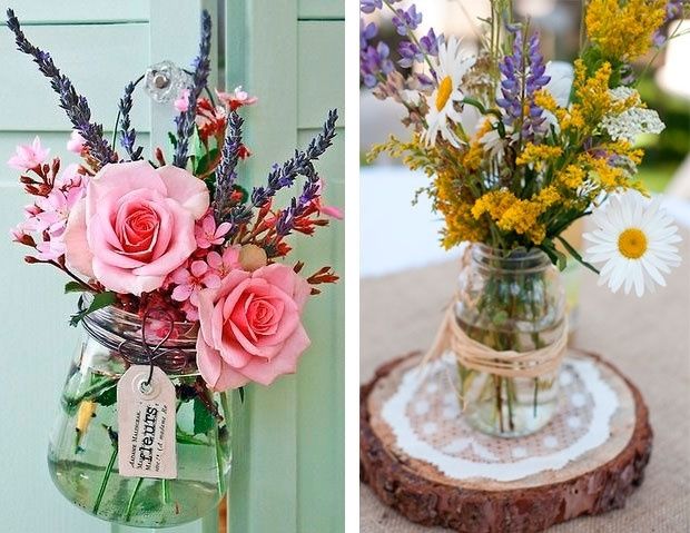 Arranjo com vidros e flores