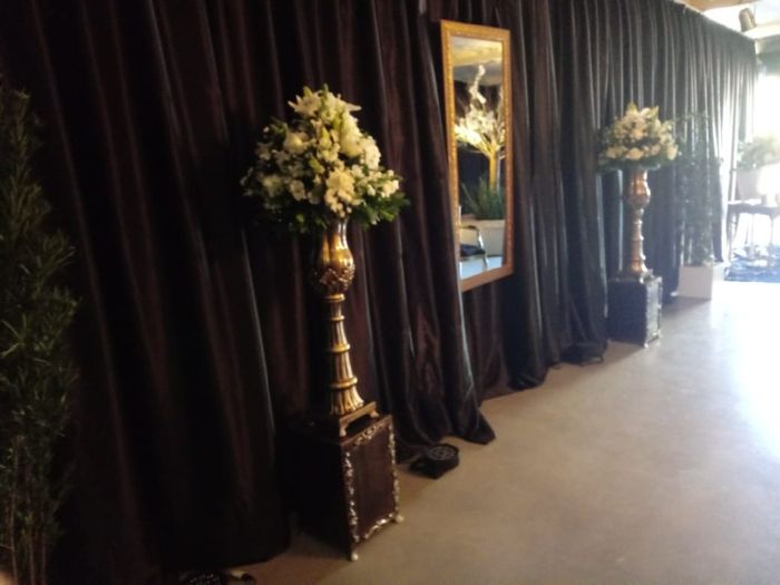 Decoração com detalhes em preto para casamento, o que você acha? - 2