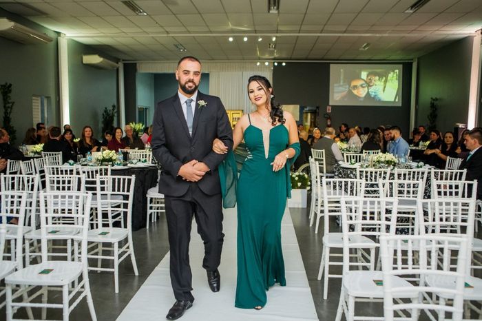 Padrinhos com cor da gravata diferente do vestido das madrinhas 1