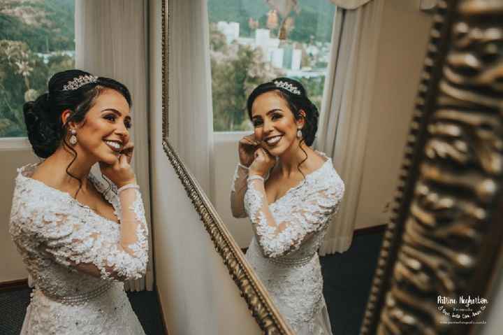 Vestido sereia com coroa combina? - 1