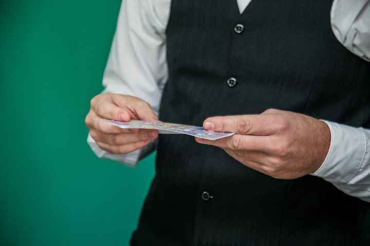 -----------