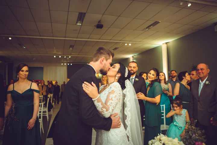 Casamentos reais 2019: o beijo no altar 2