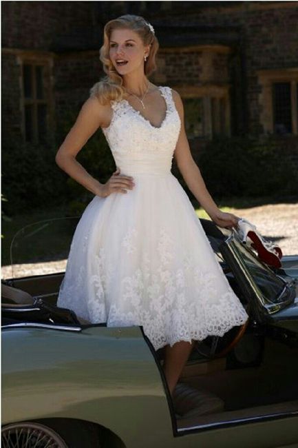 Vestido curto - 2